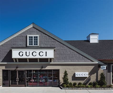 Woodbury Commons Gucci store